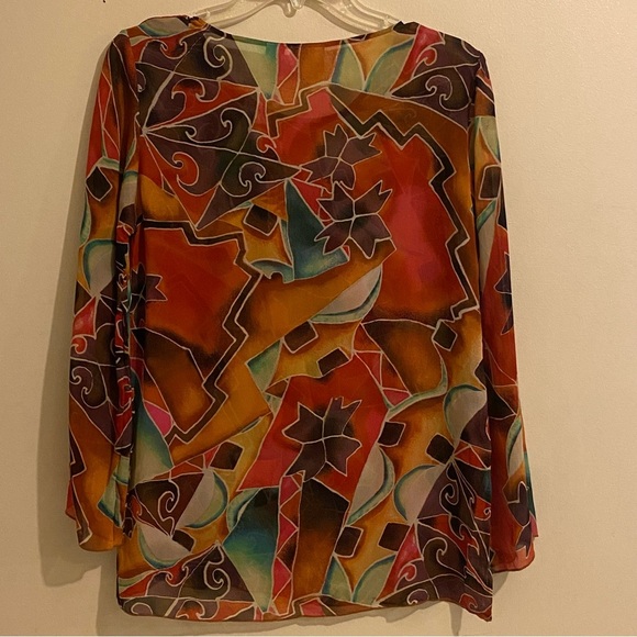 Chico’s Women’s 100% Silk Long Sleeve Sheer Blouse Artsy Size 0-XS Pullover Top - Picture 2 of 9